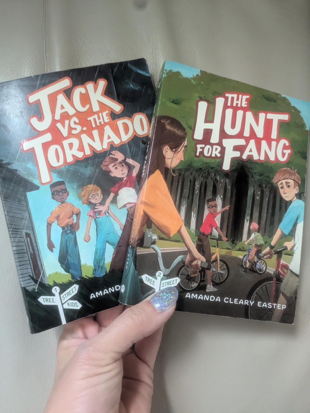 - The Hunt for Fang (Green) Paperback Book